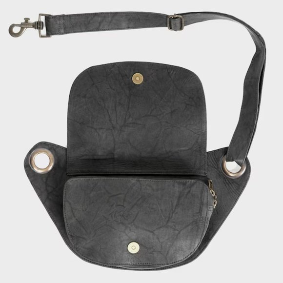 Artisan Leather Fanny Pack Crossbody - Picture 14 of 15